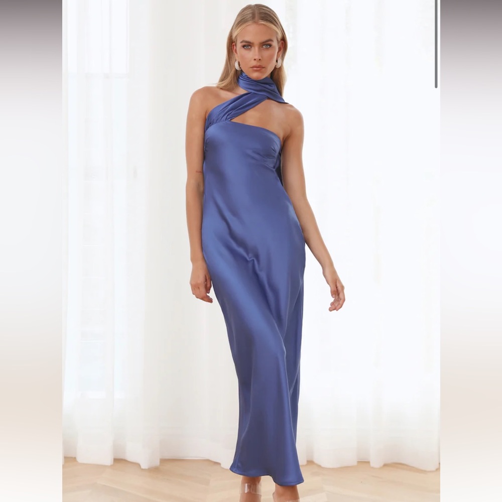 ATTRACTION STOLEN MAXI DRESS BLUE